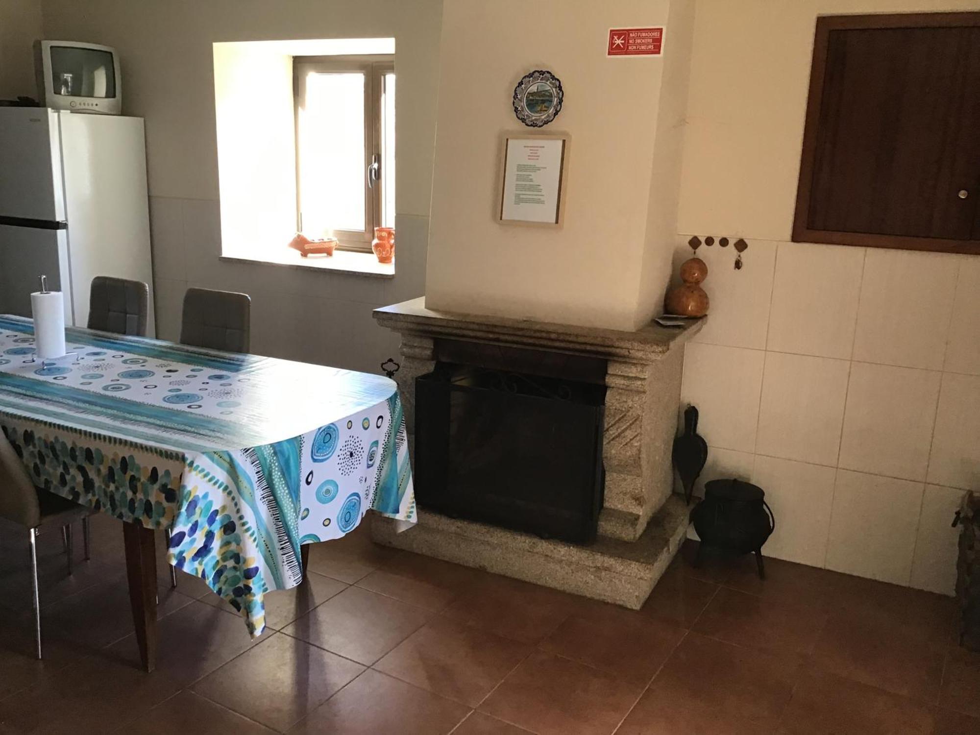 Quinta Dos Trilhos Villa Fafe Buitenkant foto